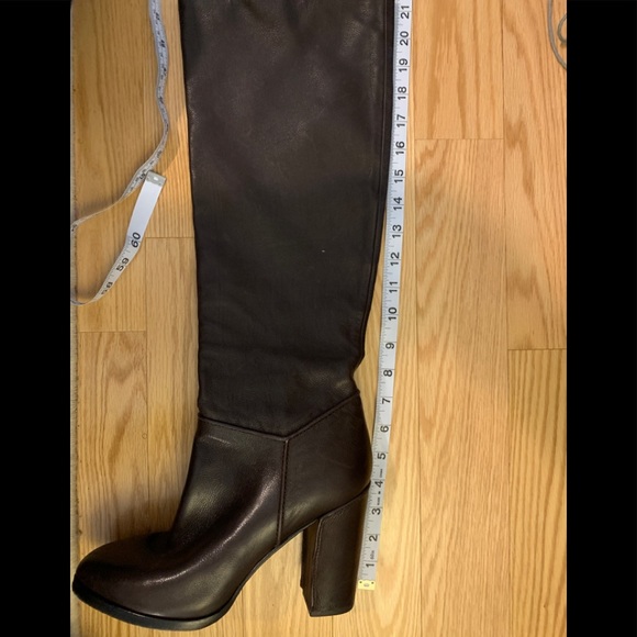 Excellent Michael Kors tall leather boots - Picture 4 of 6